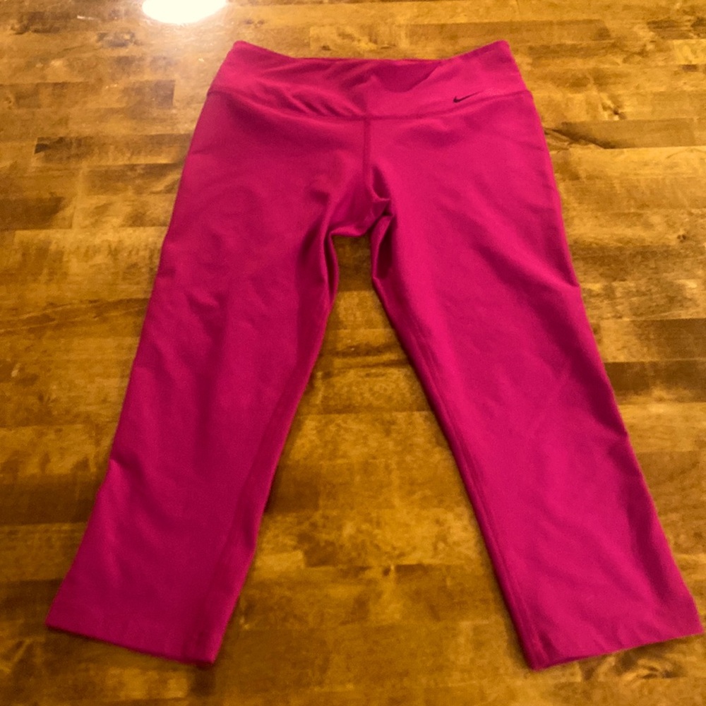 Nike Pink Cropped Yoga Leggings Pants